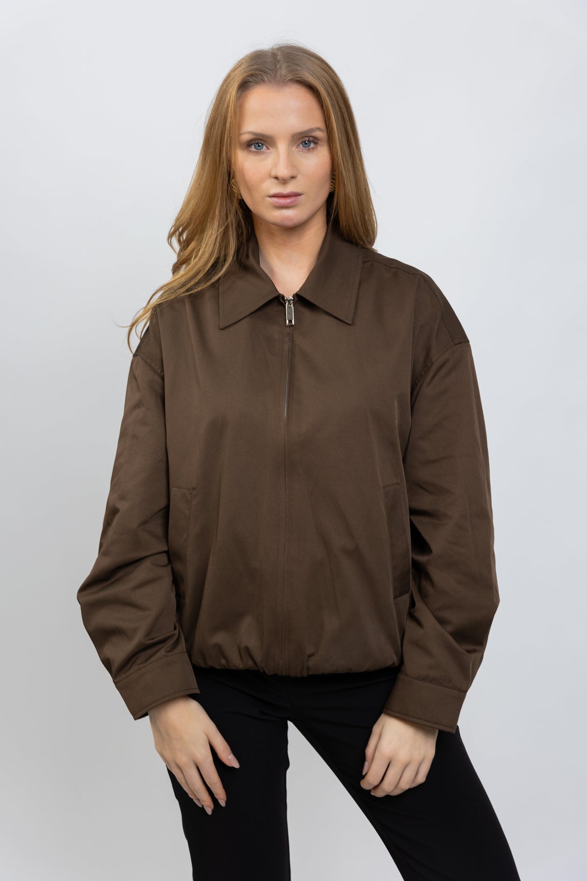 BLOUSON À CAPUCHE AMOVIBLE CONTRASTÉE - K-ZELL PARIS | Wholesale