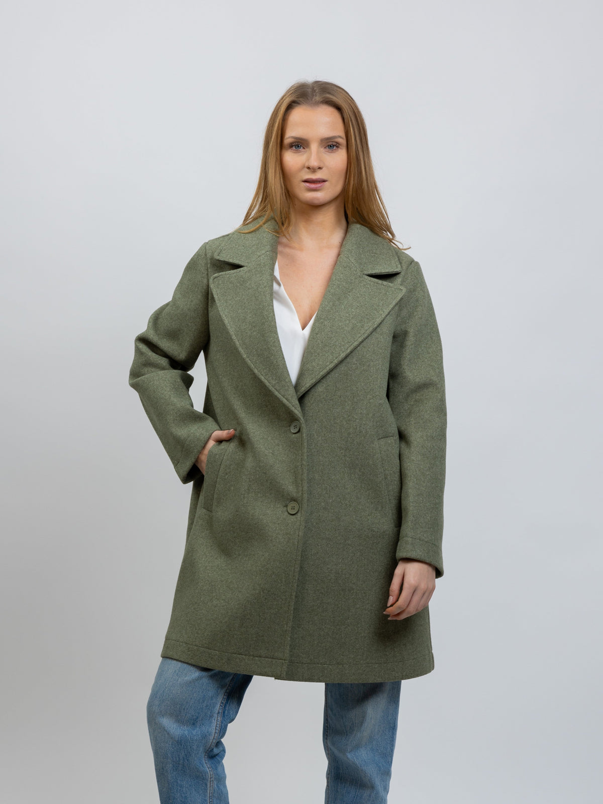 MANTEAU FAUX 2 PIÈCES AVEC CAPUCHE CONTRASTÉ - K-ZELL PARIS | Wholesale