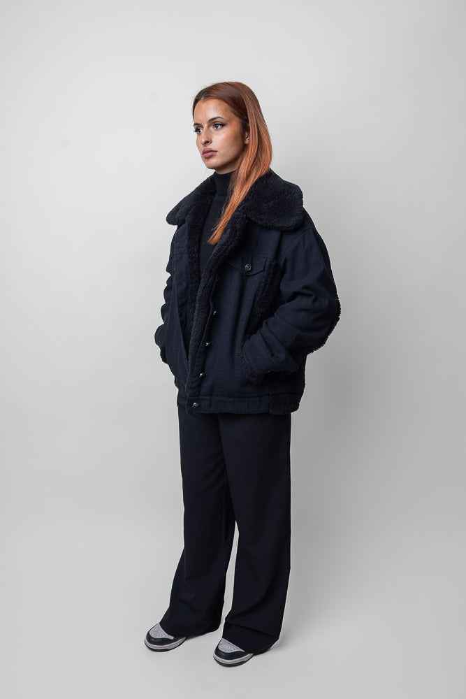 VESTE EN JEANS OVERSIZE DÉTAILS MOUTON