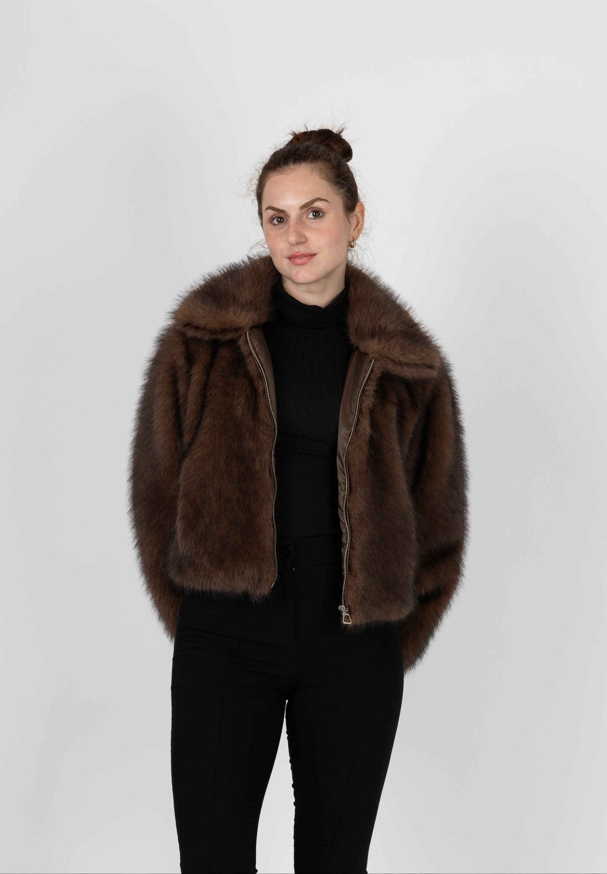 VESTE A ZIP EN FAUSSE FOURRURE