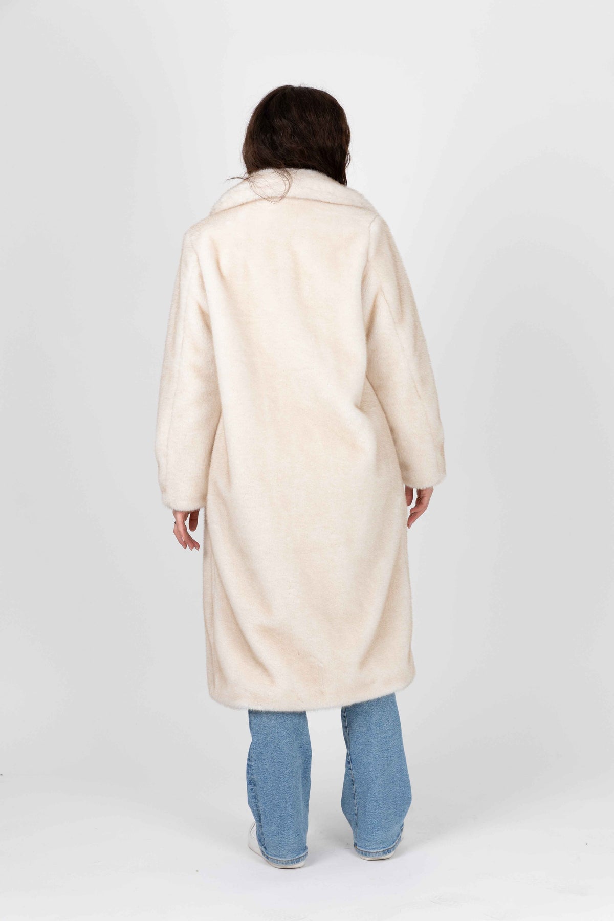 MANTEAU LONG EN FAUSSE FOURRURE