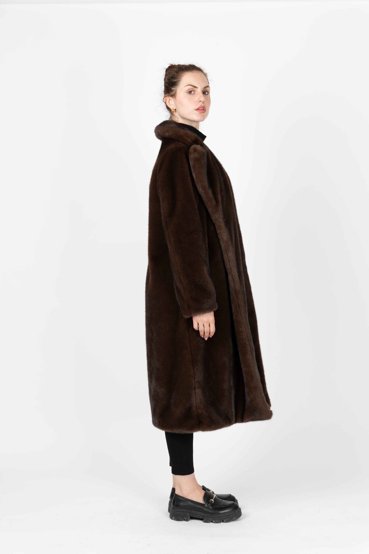 MANTEAU LONG EN FAUSSE FOURRURE