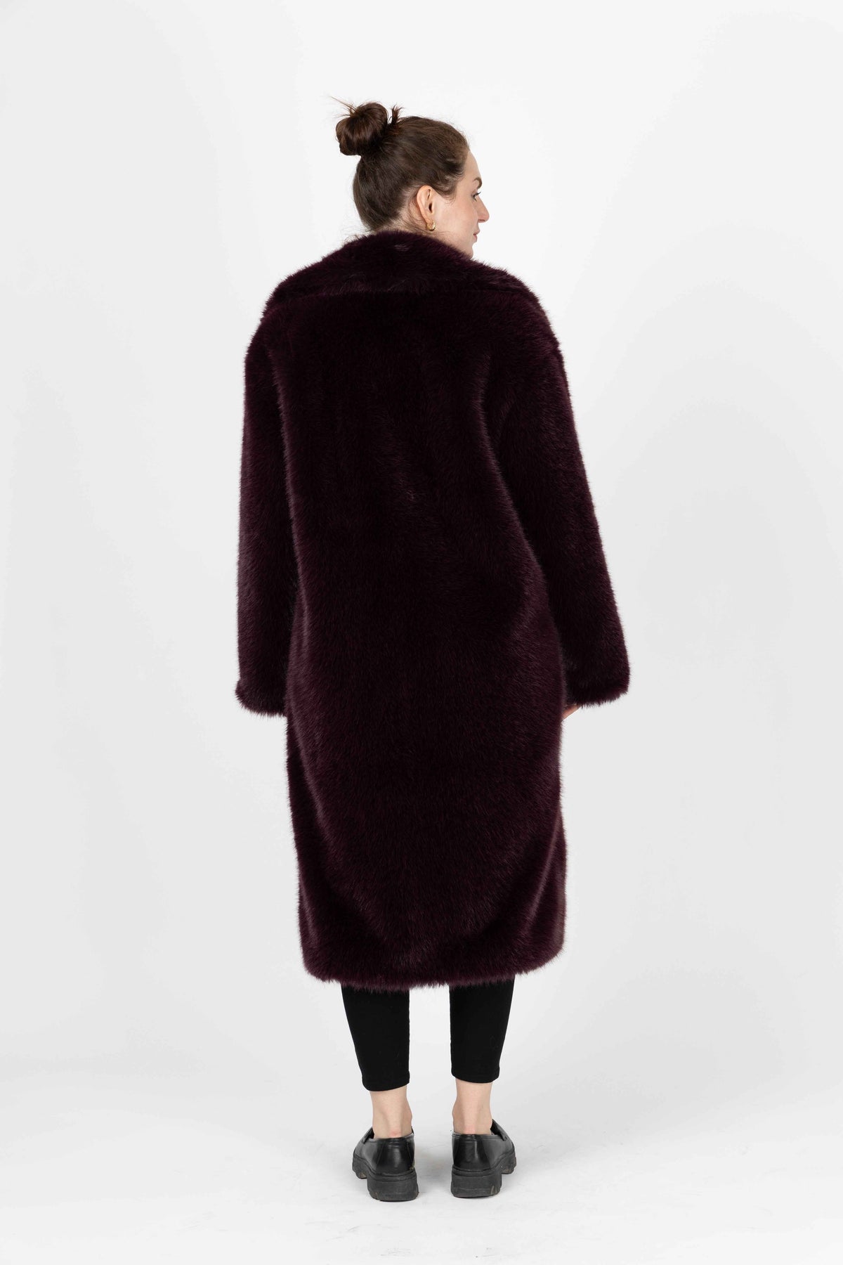 MANTEAU LONG EN FAUSSE FOURRURE
