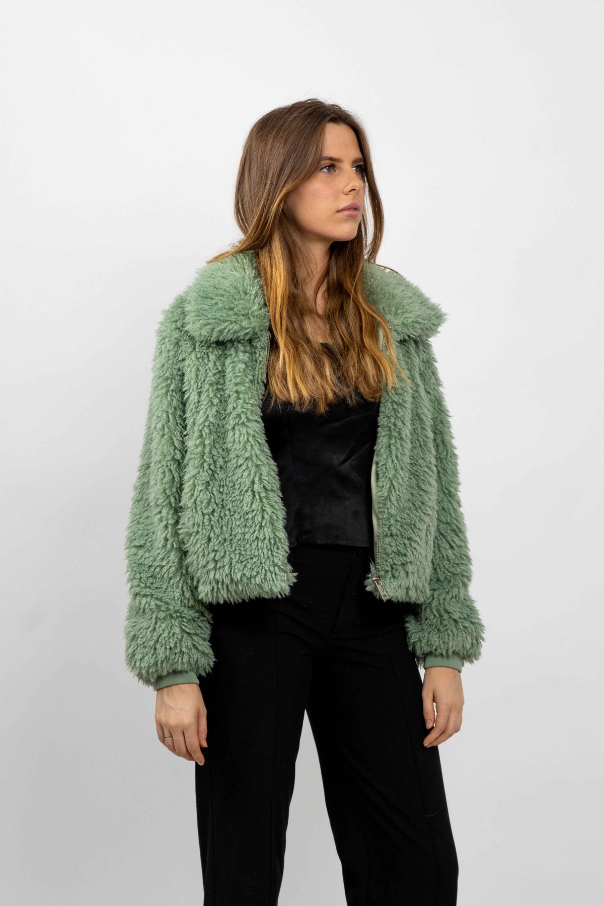 BLOUSON EN FAUSSE FOURRURE MOUTON