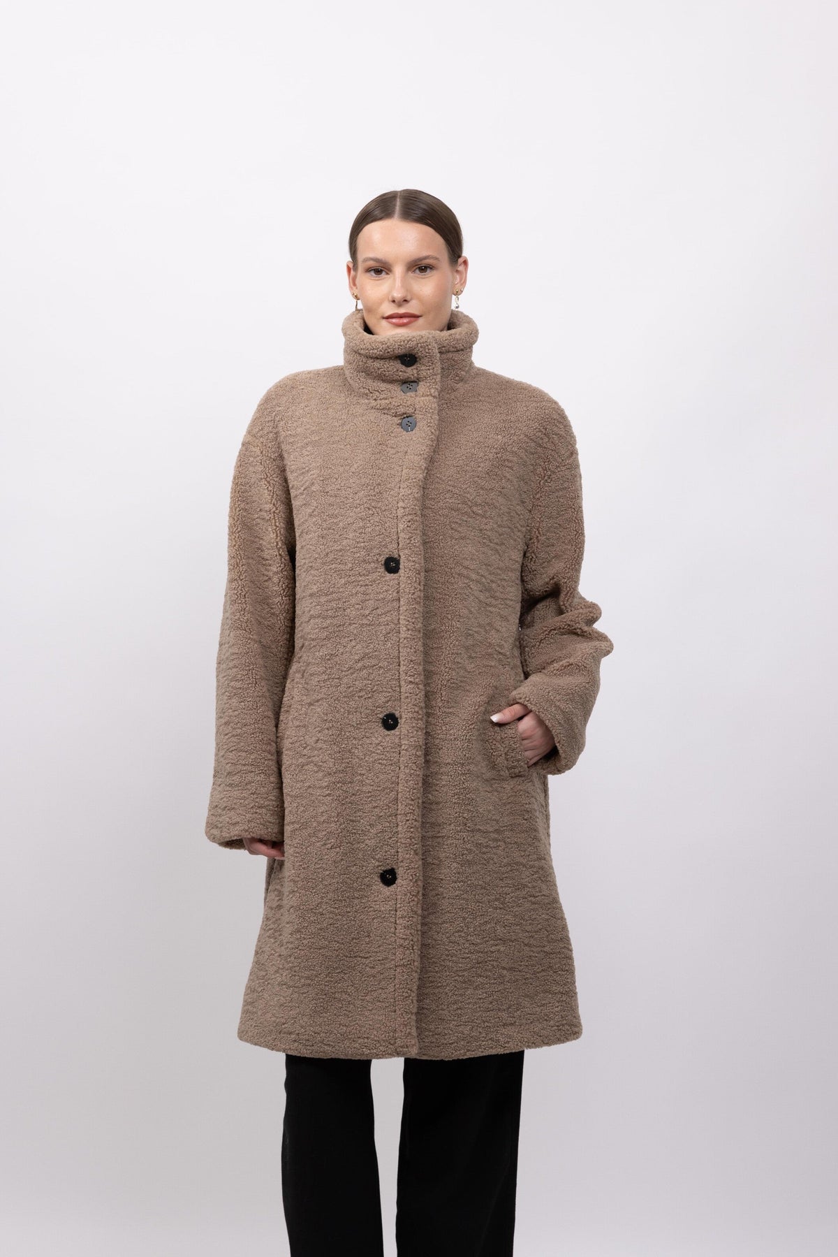 MANTEAU LONG EN FAUSSE FOURRURE MOUTON - K-ZELL PARIS | Wholesale