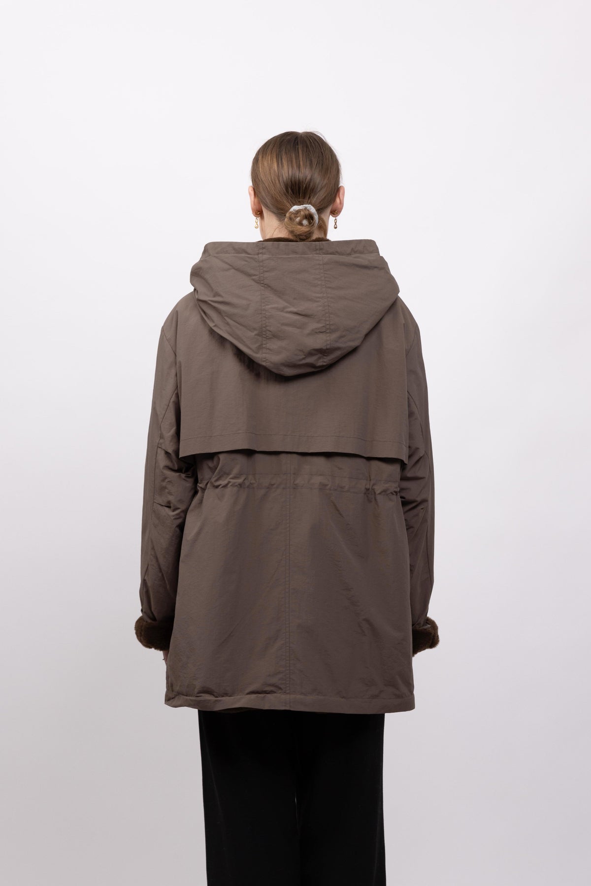 Waterbestendige parka met imitatiebontvoering