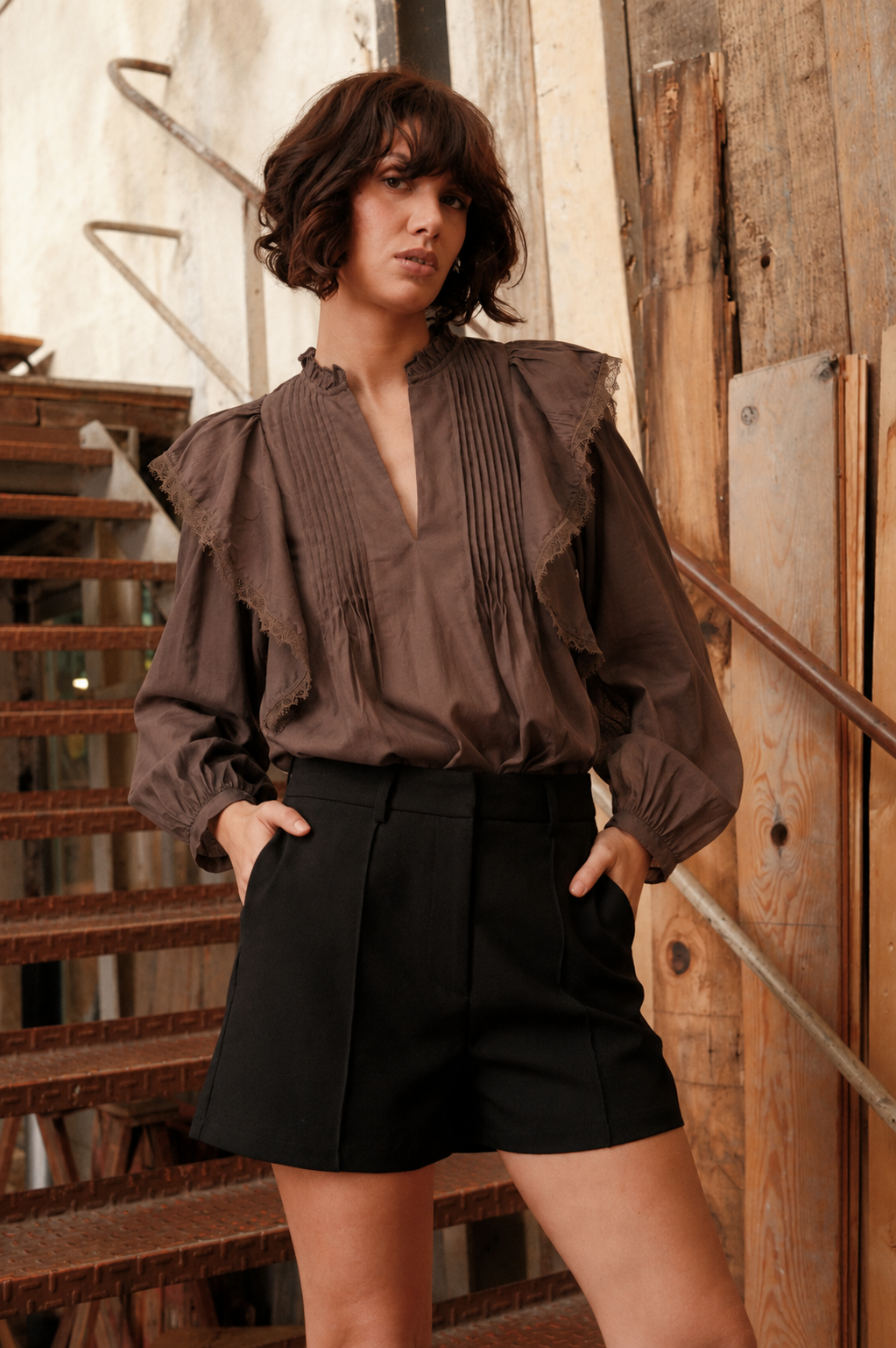 Tencel blouse with ruffles and lace