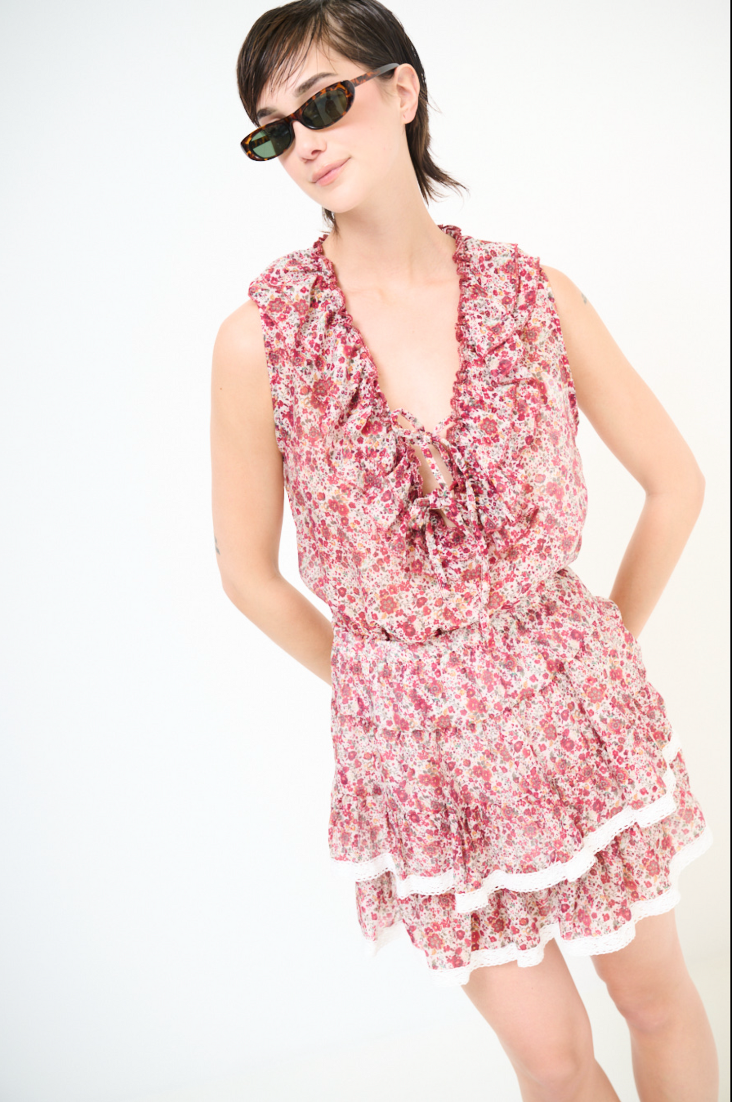 Top met ruffles en print