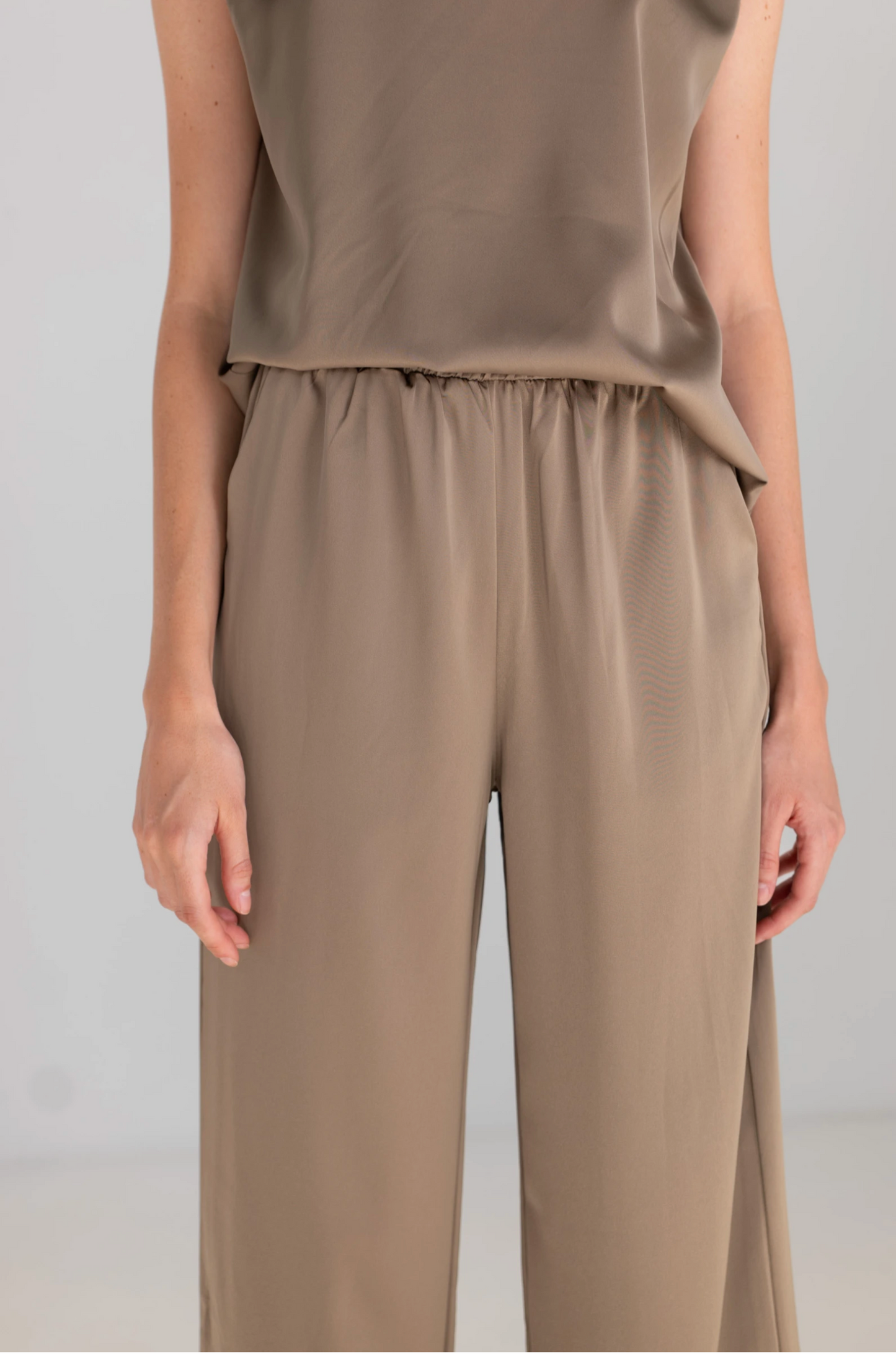 Set van satijnen top en broek