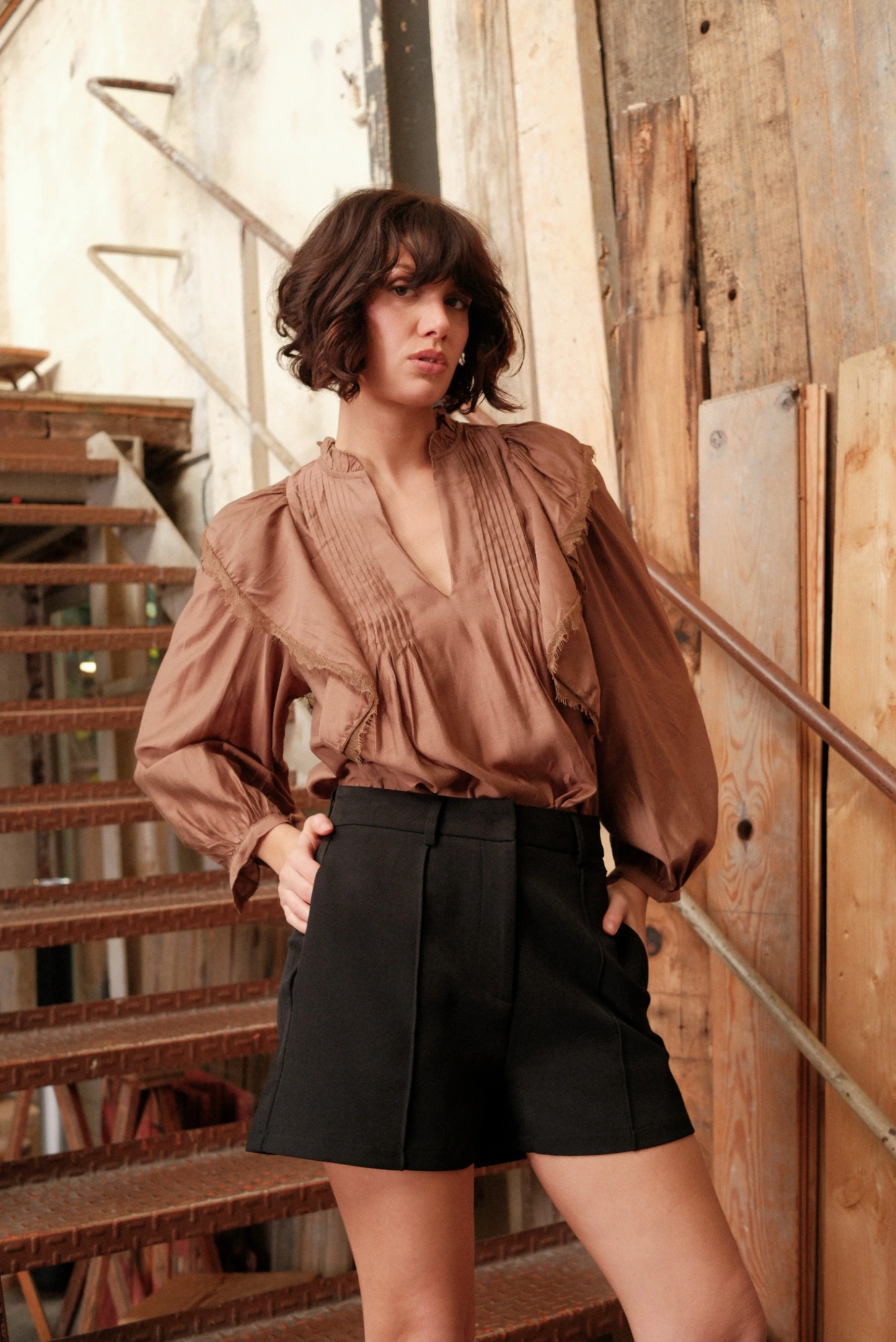 Tencel blouse with ruffles and lace