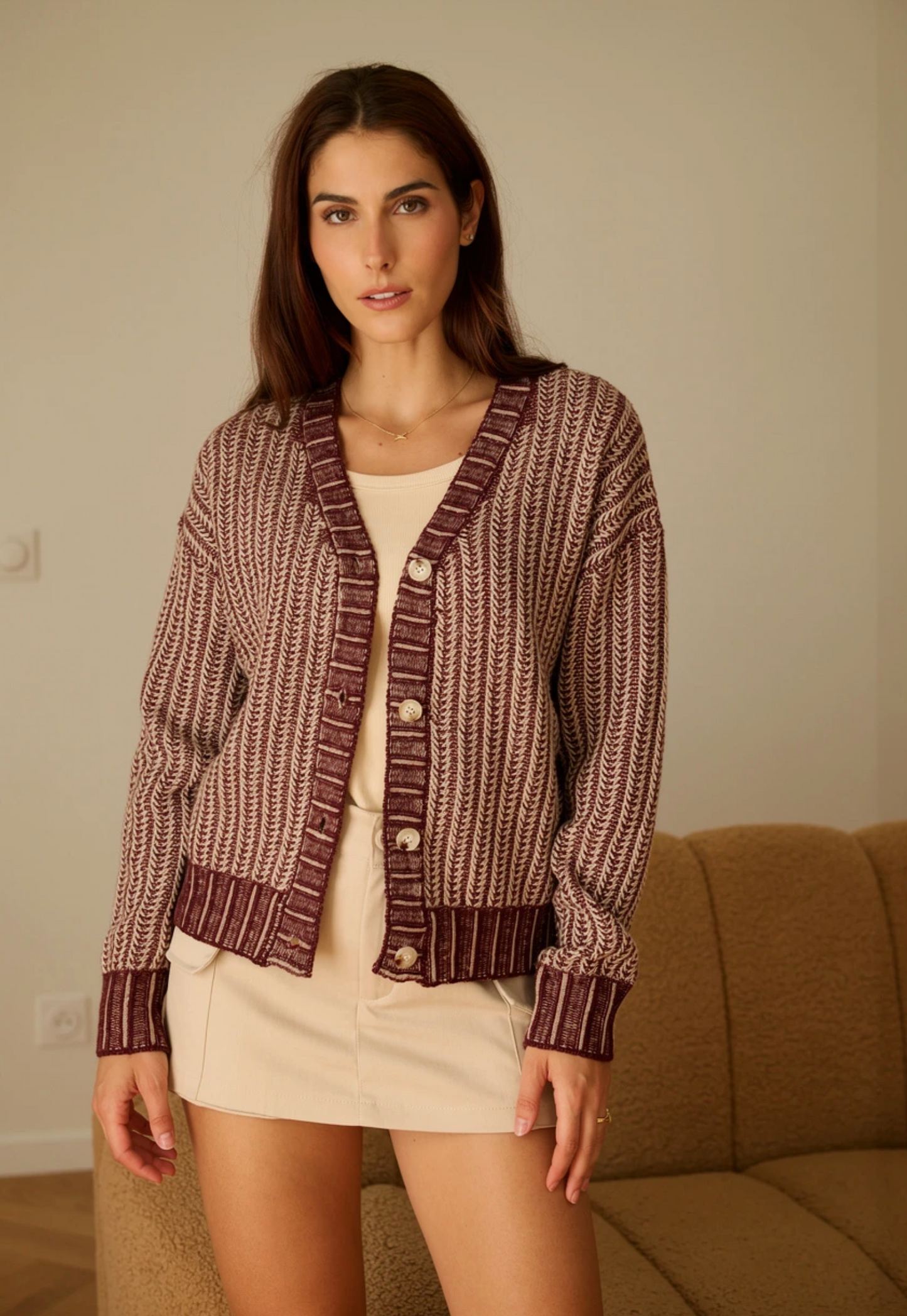 Tweekleurig vest met kabelpatroon en textuur