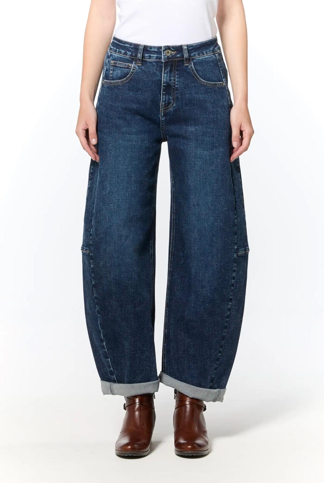 Balloon Fit Jeans