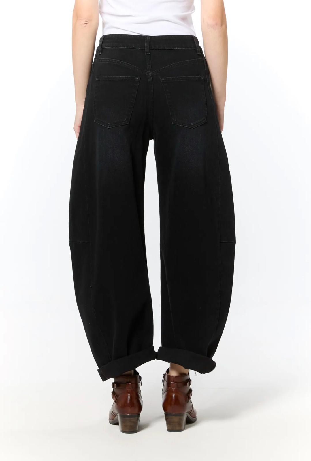 Balloon Fit Jeans
